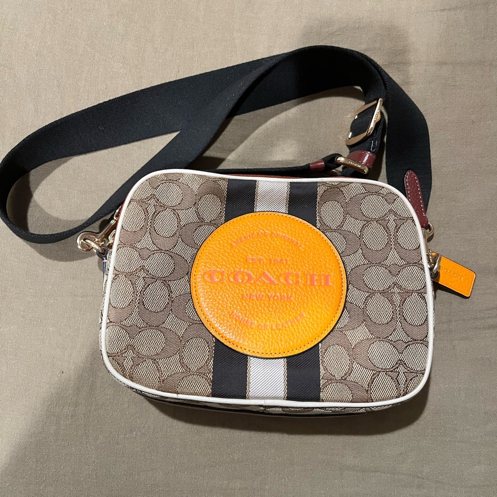 Coach Dempsey Camera Bag - Picture 1 of 4